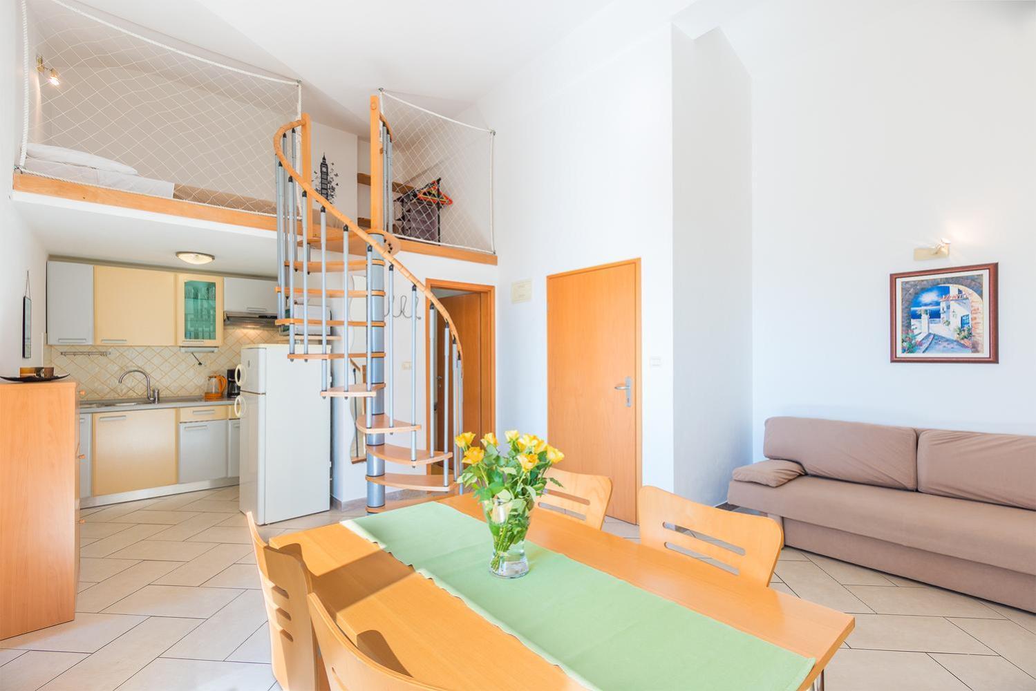 Villa Alexandra Pula Bagian luar foto